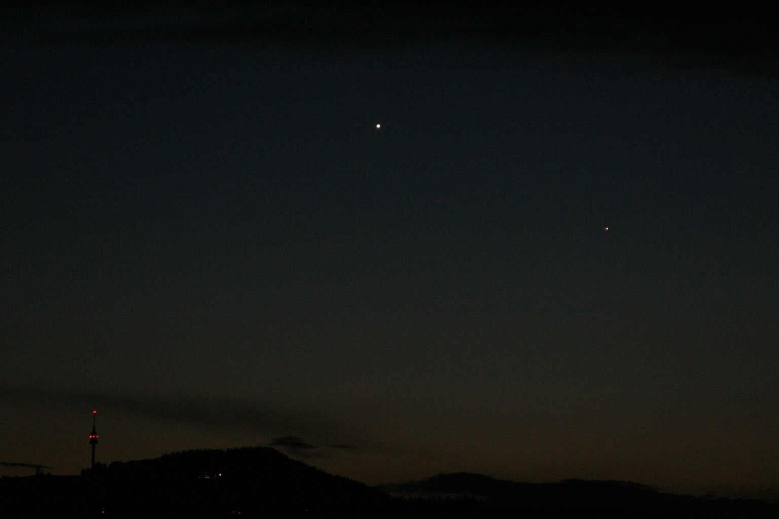 Venus links, Merkur rechts